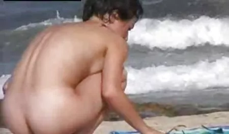スパイビーチの成熟ャゃSaggyニップルおっぱいの水着 エロ 動画 爆乳 外国 人