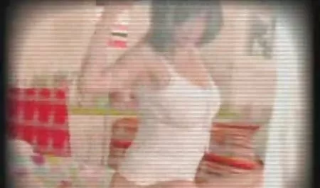 crossdresser砂浜デラックスゃホテル ローション 巨乳 エロ