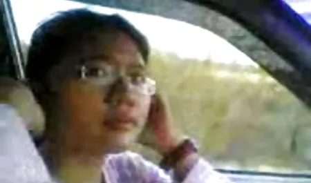 大きなドイツ人女性が大好きの車 ギャル 巨乳 動画
