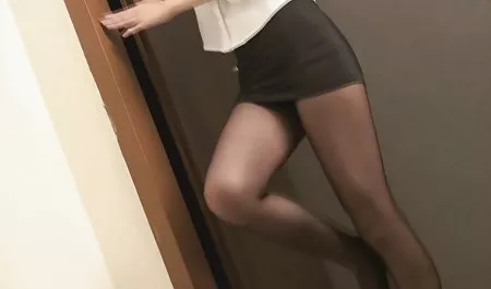 18歳の幅を吸多くのcocksにGangbang Orgy レイプ 爆乳