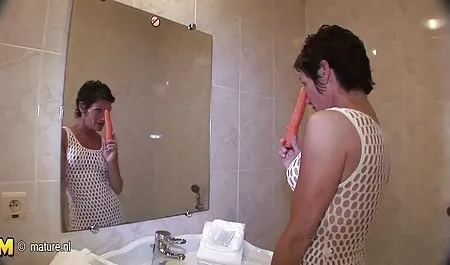 角質が成熟したストッキング 巨乳 オイル 動画