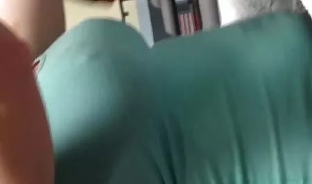 美巨乳好きに乗る彼女の玩具 爆乳 jk 無 修正